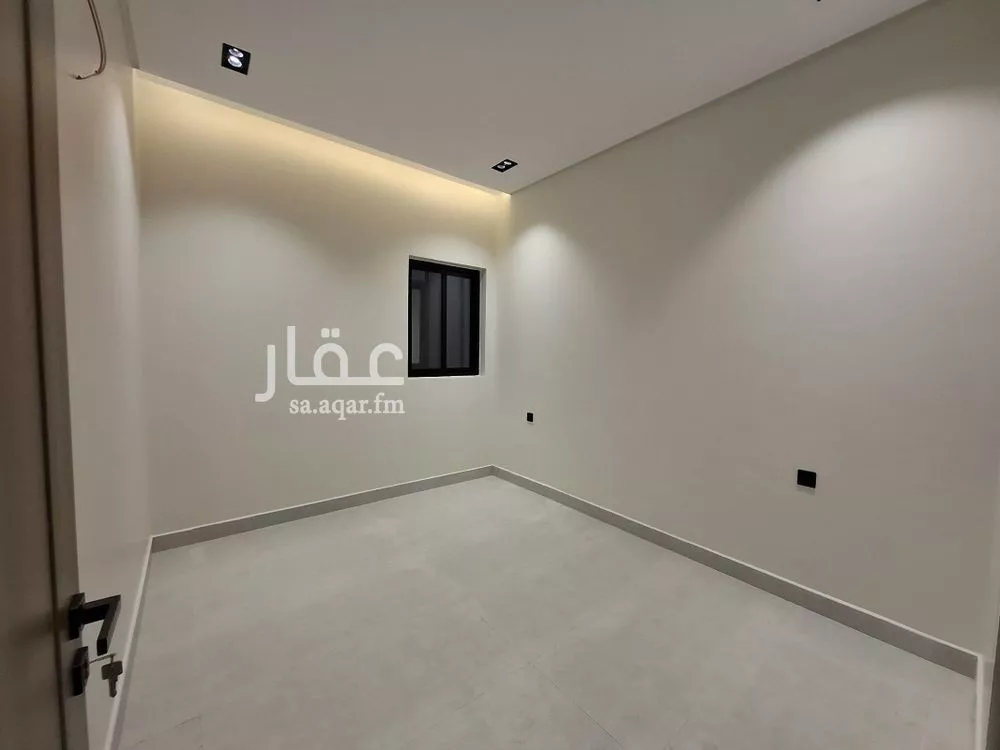 دور 4 غرف في السويدي 4