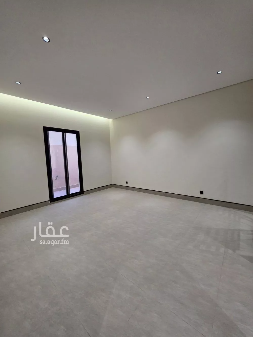 دور 6 غرف في الرمال 16