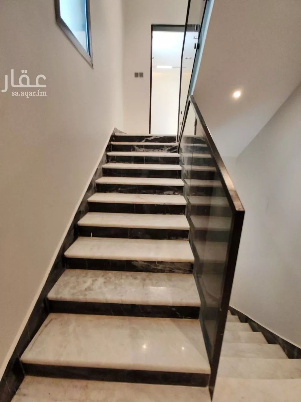 دور 5 غرف في الرمال 7