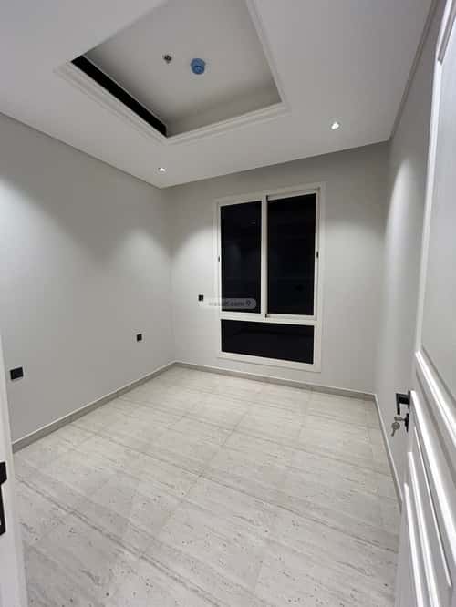 3 bedroom apartment in Al Malqa 4