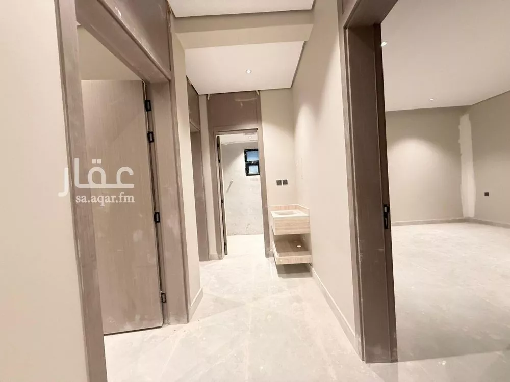 3 bedroom floor in Al Maizilah 15