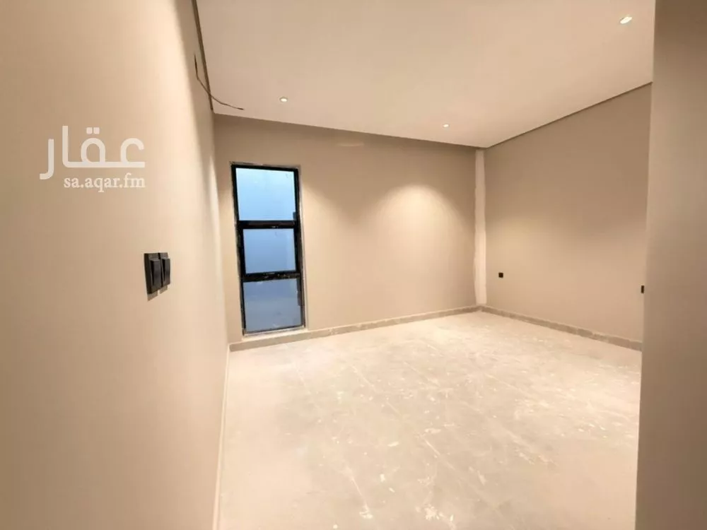 3 bedroom floor in Al Maizilah 5