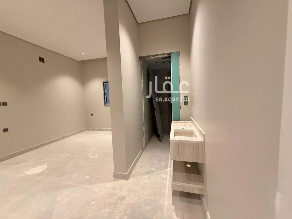 3 bedroom floor in Al Maizilah 10