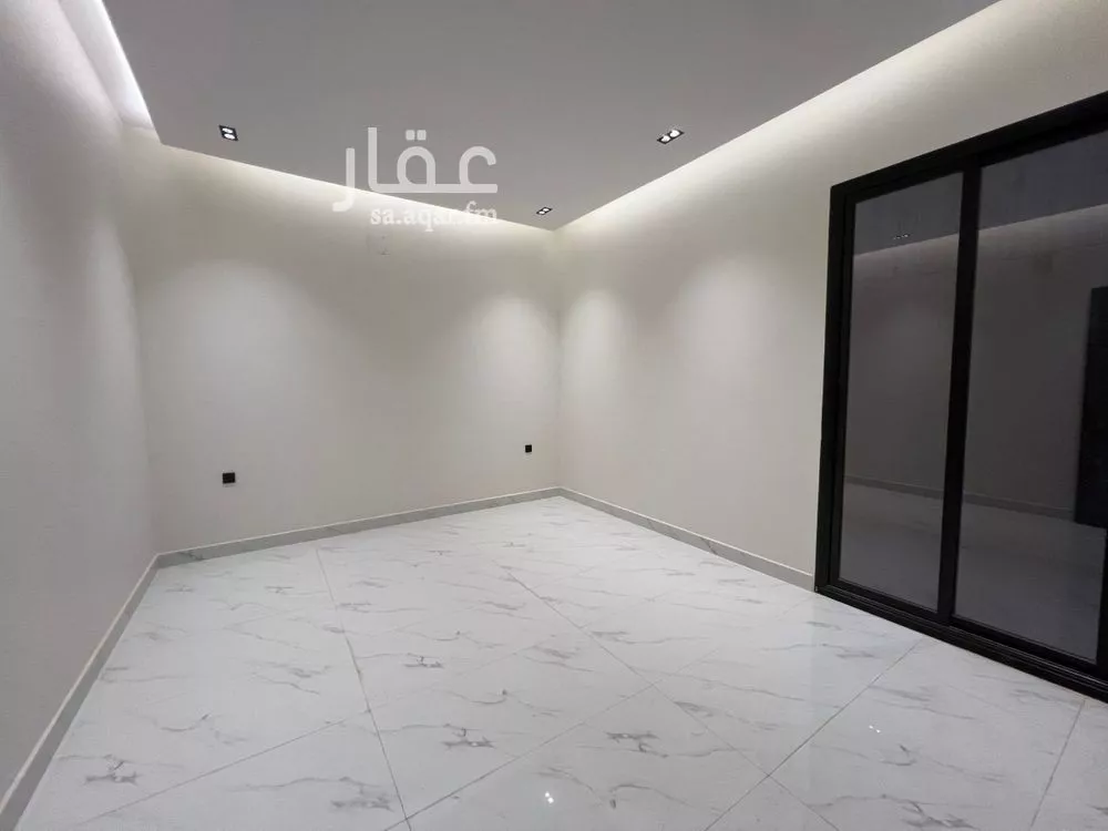6 bedroom floor in Al Munsiyah 6