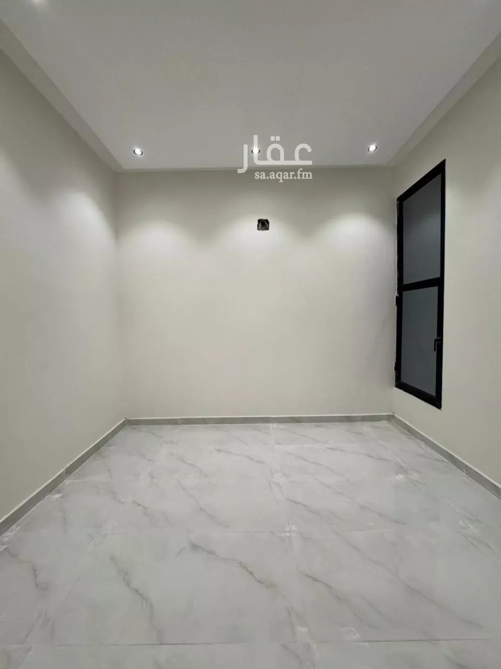 5 bedroom floor in Okaz 26