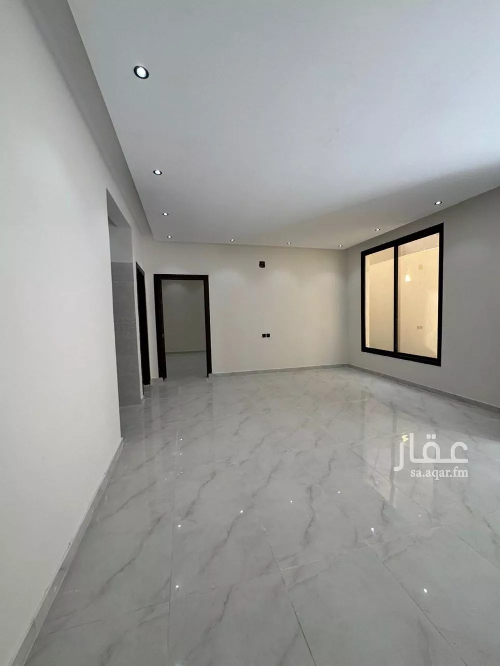 5 bedroom floor in Okaz 8