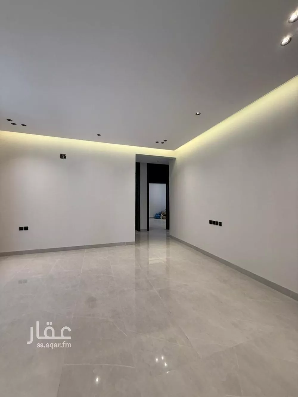 3 bedroom floor in Ash Sharq 21