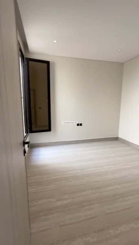 4 bedroom floor in Al Sahafah 12