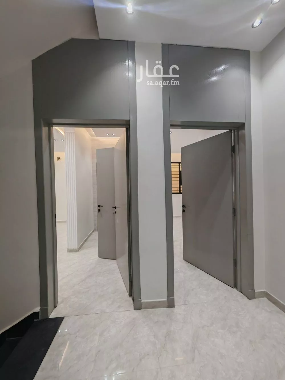 5 bedroom floor in Dhahrat Namar 2