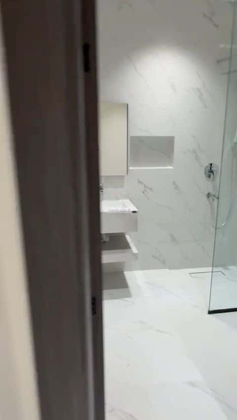 3 bedroom apartment in Al Sahafah 17