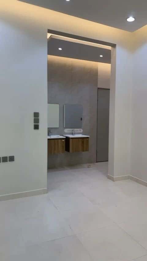 3 bedroom apartment in Dhahrat Laban 2