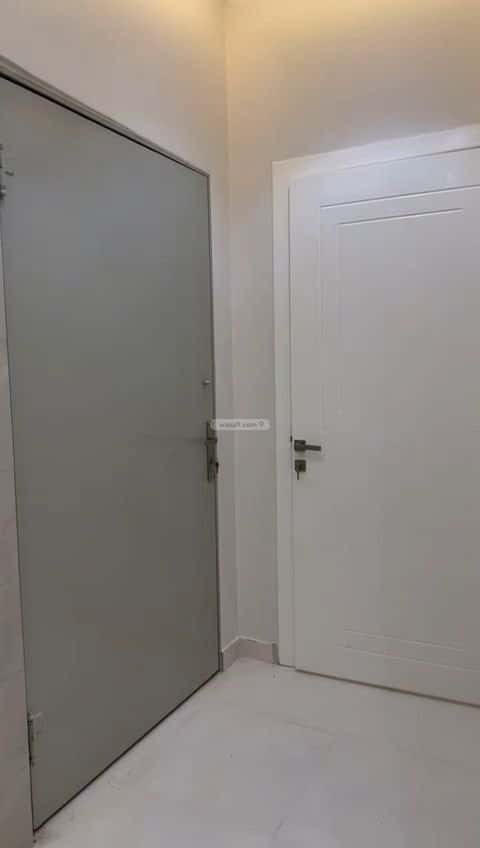 3 bedroom apartment in Dhahrat Laban 2