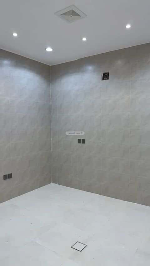 3 bedroom apartment in Dhahrat Laban 7