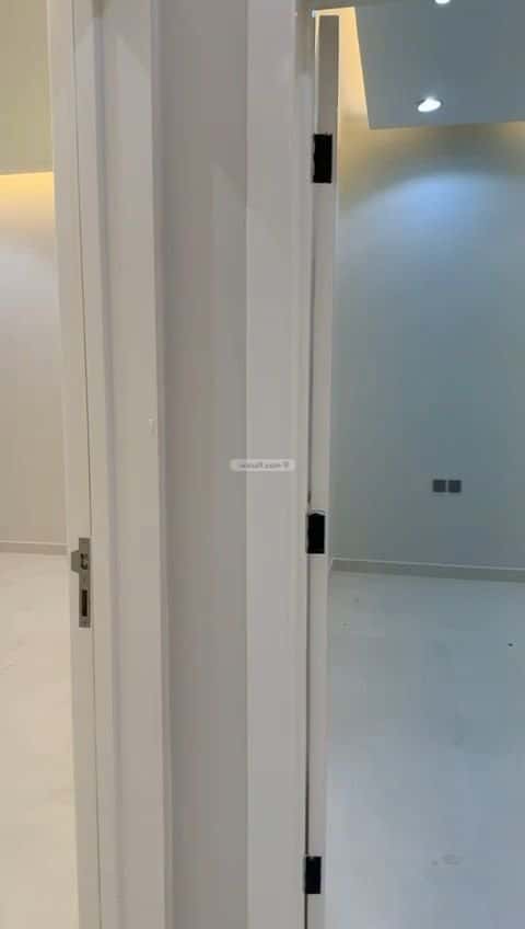 3 bedroom apartment in Dhahrat Laban 5