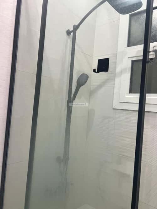 شقة 3 غرف في النرجس 5