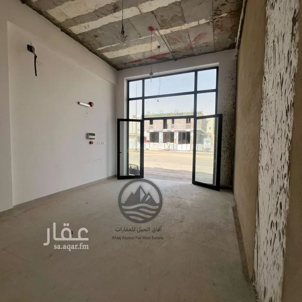 shop in Al Mahdiyyah, Riyadh 6