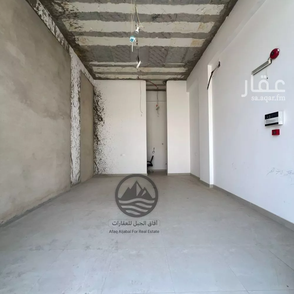 shop in Al Mahdiyyah, Riyadh 5