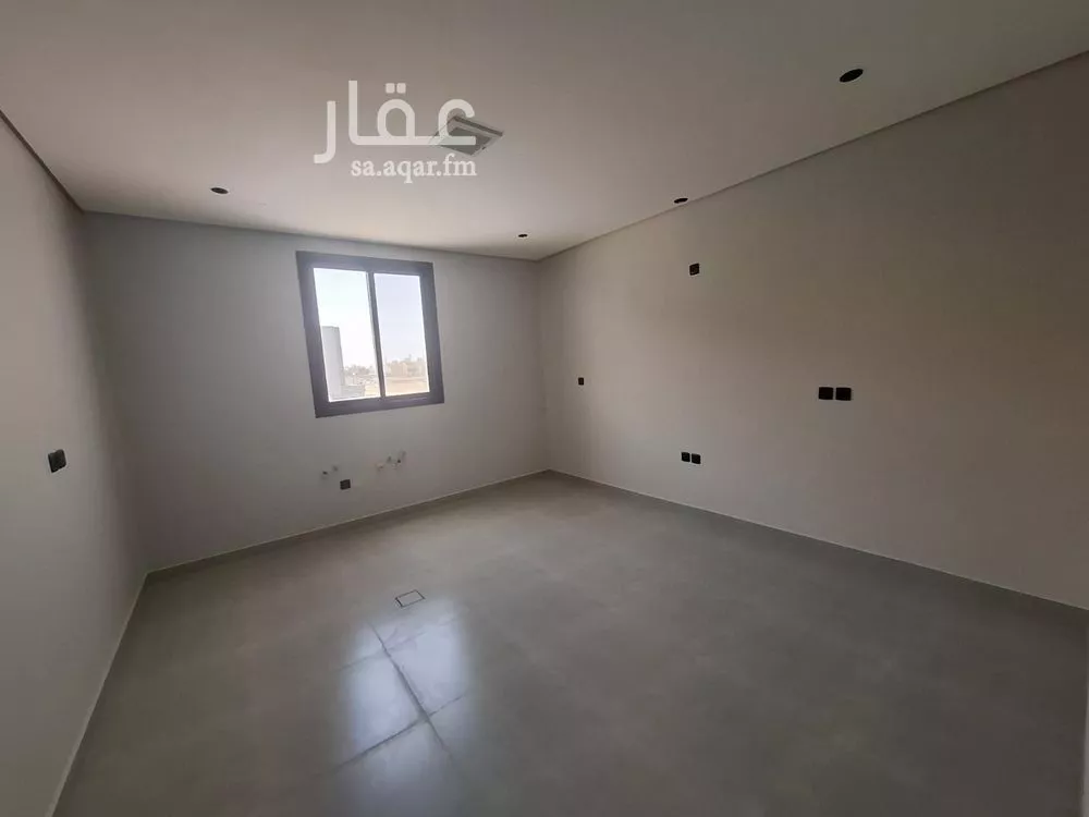 4 bedroom floor in Al Rimal 2