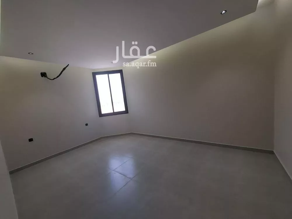 4 bedroom floor in Al Rimal 5