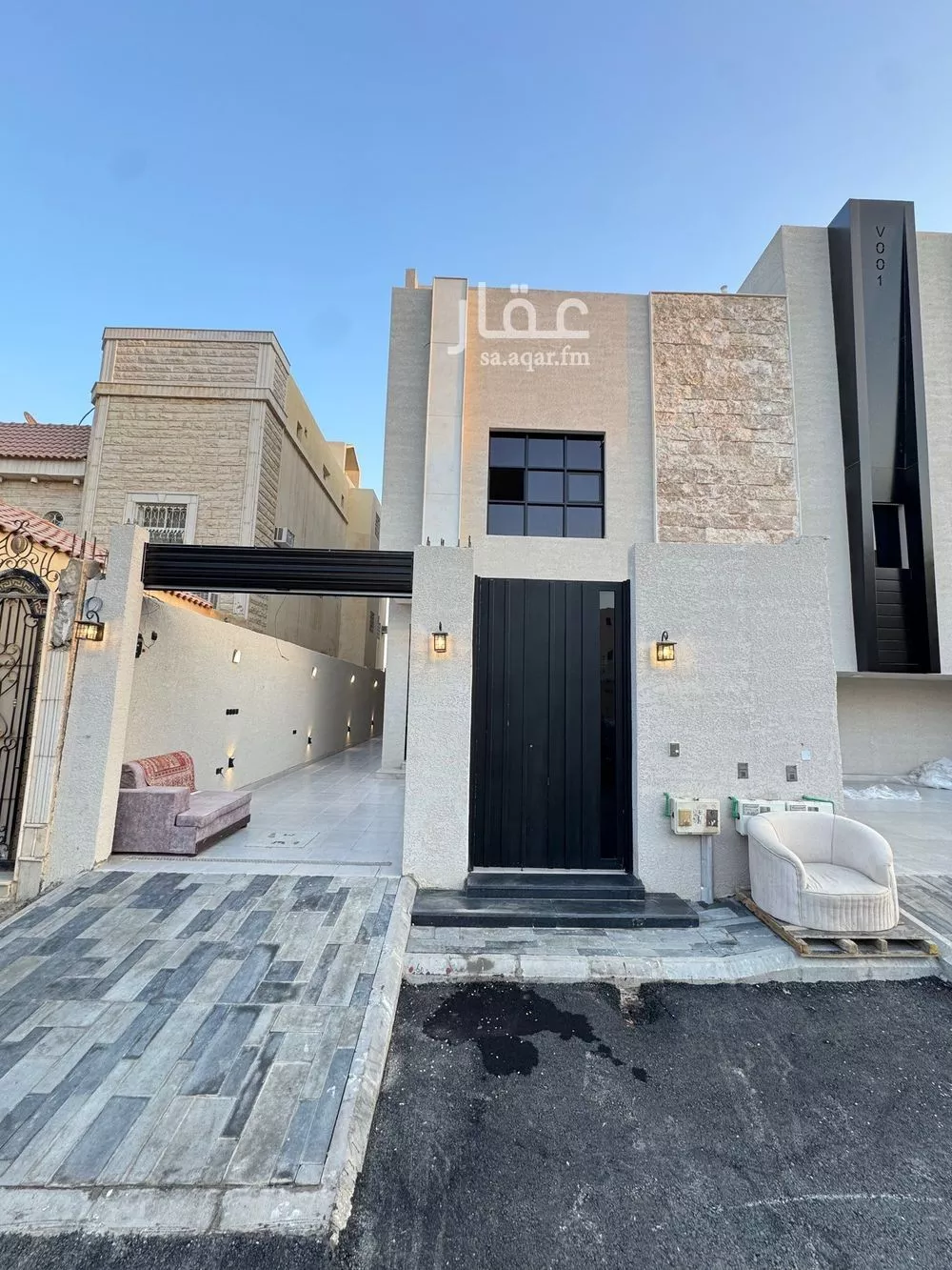 5 bedroom floor in Al Khaleej 2