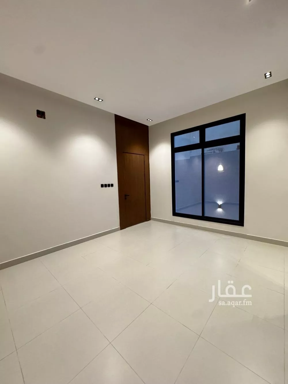 5 bedroom floor in Al Khaleej 13