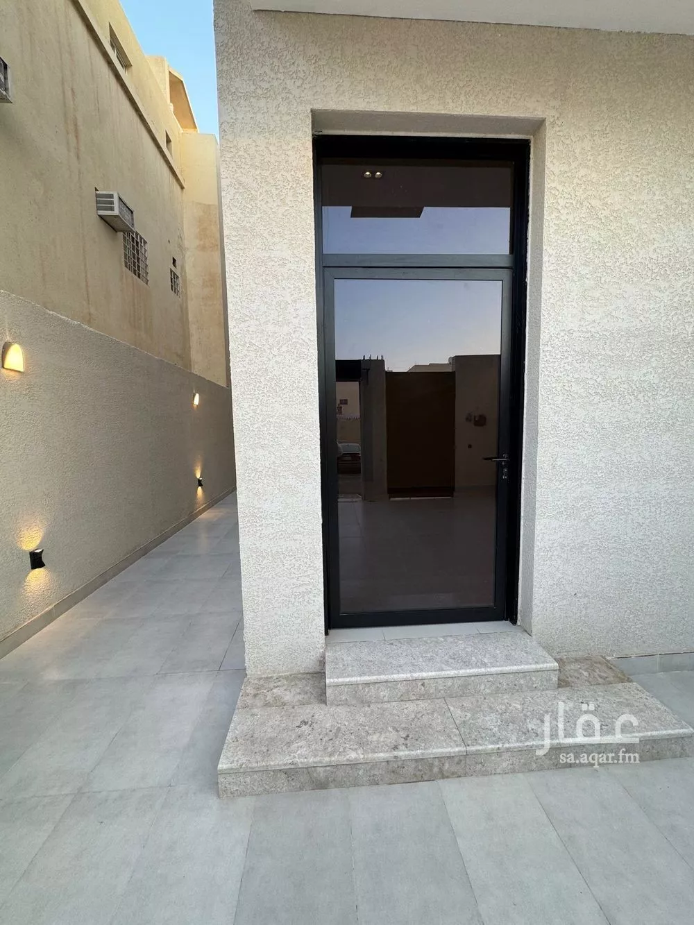 5 bedroom floor in Al Khaleej 4