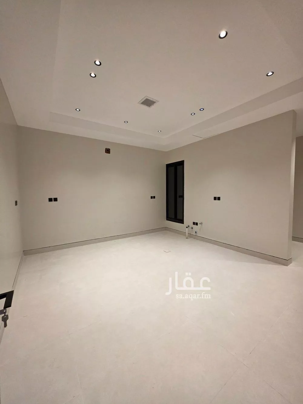 دور 6 غرف في الملك فيصل 21