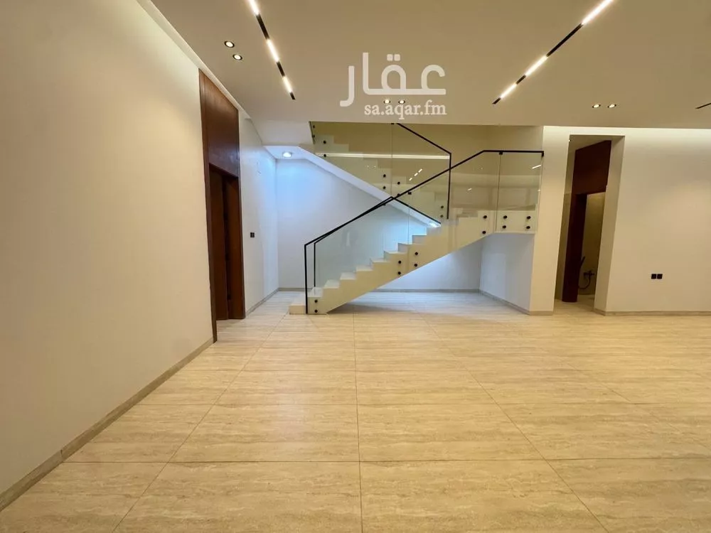 دور 5 غرف في المونسية 13