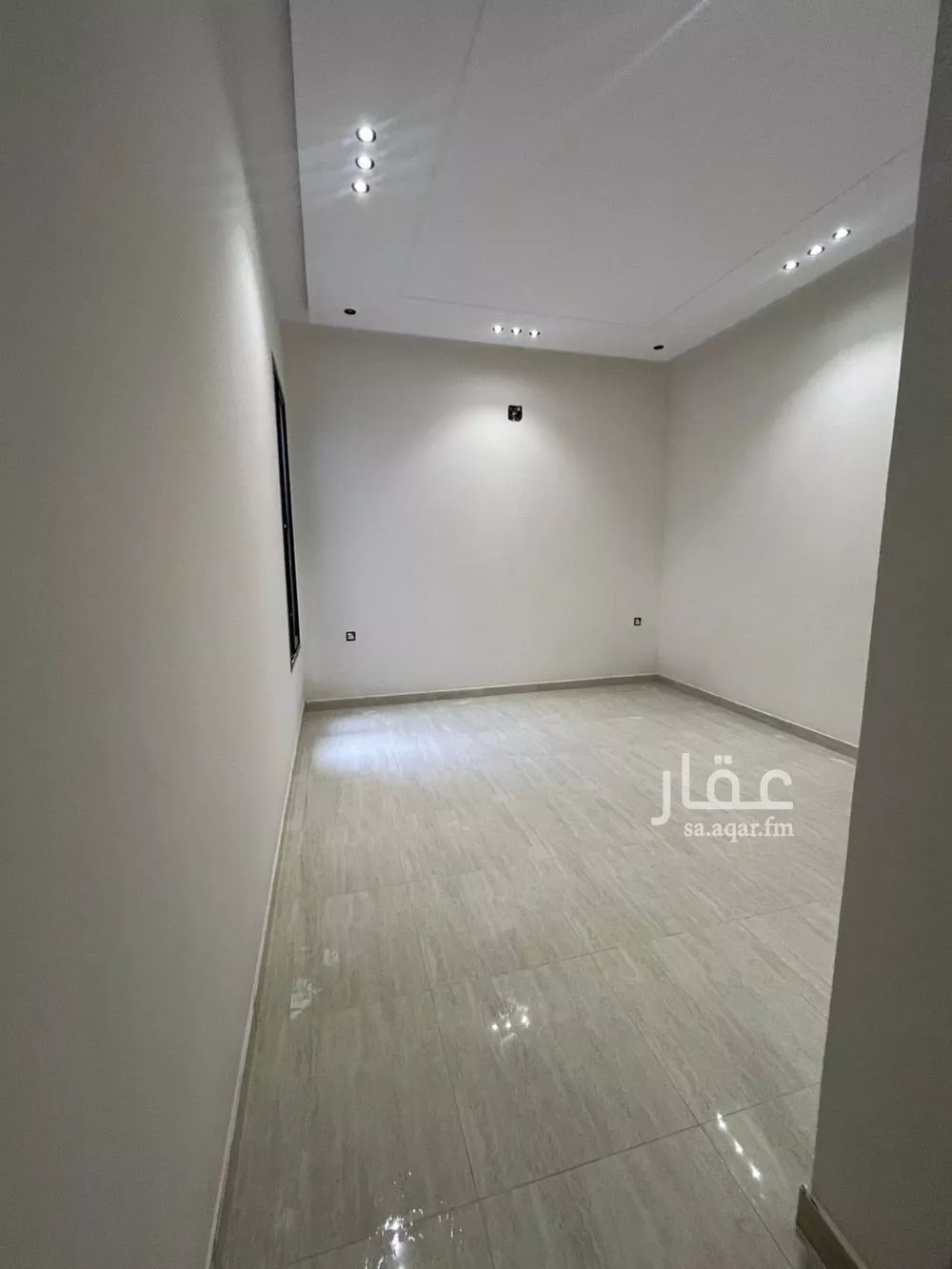 3 bedroom floor in Al Hazm 13