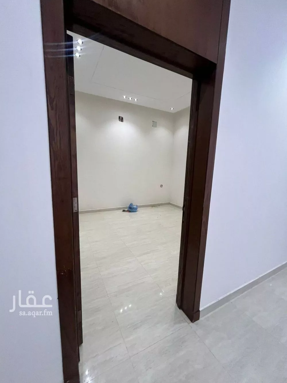 3 bedroom floor in Al Hazm 10