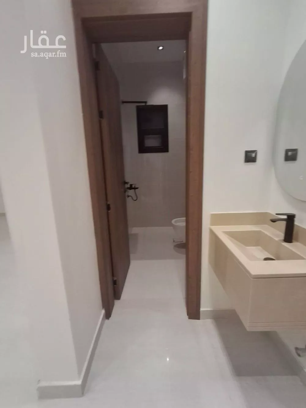 5 bedroom floor in Tuwaiq 3