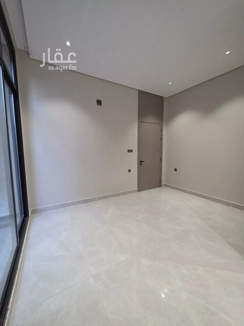 5 bedroom floor in Al Maizilah 11