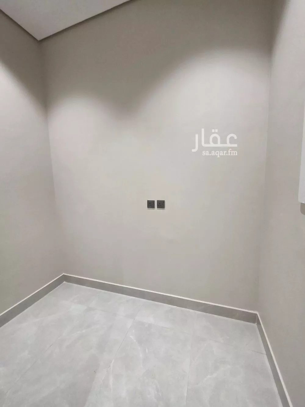 5 bedroom floor in Al Maizilah 12