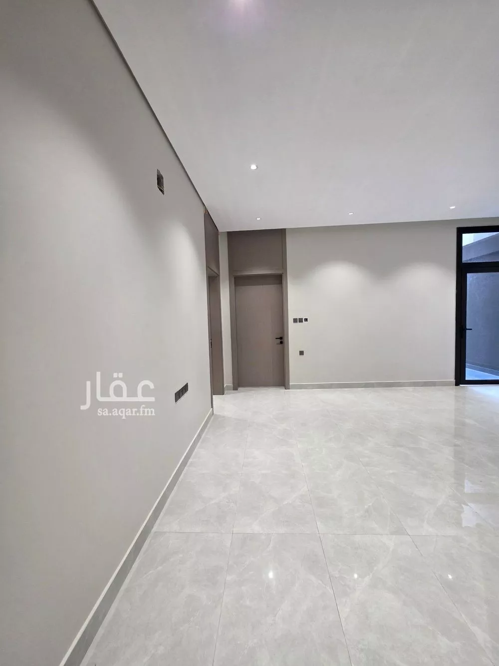 5 bedroom floor in Al Maizilah 14