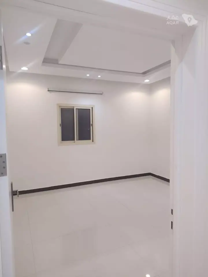 3 bedroom apartment in Ishbiliyah, Riyadh 7