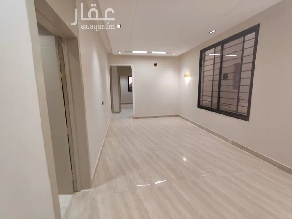 4 bedroom floor in Badr 12