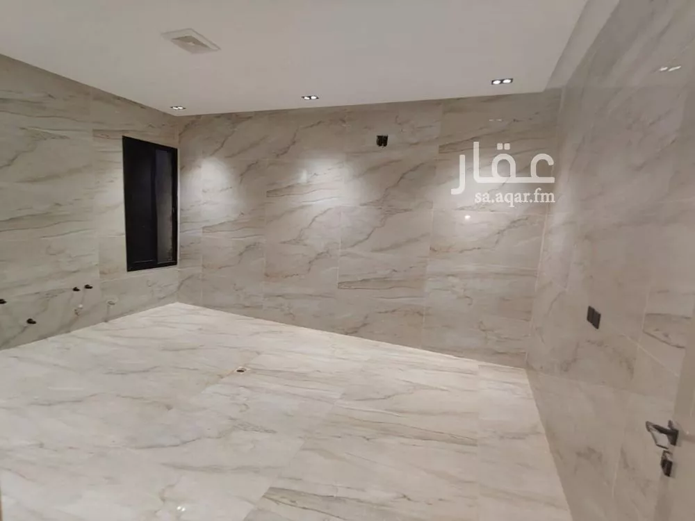 4 bedroom floor in Badr 14