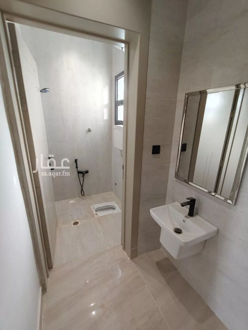 4 bedroom floor in Badr 16