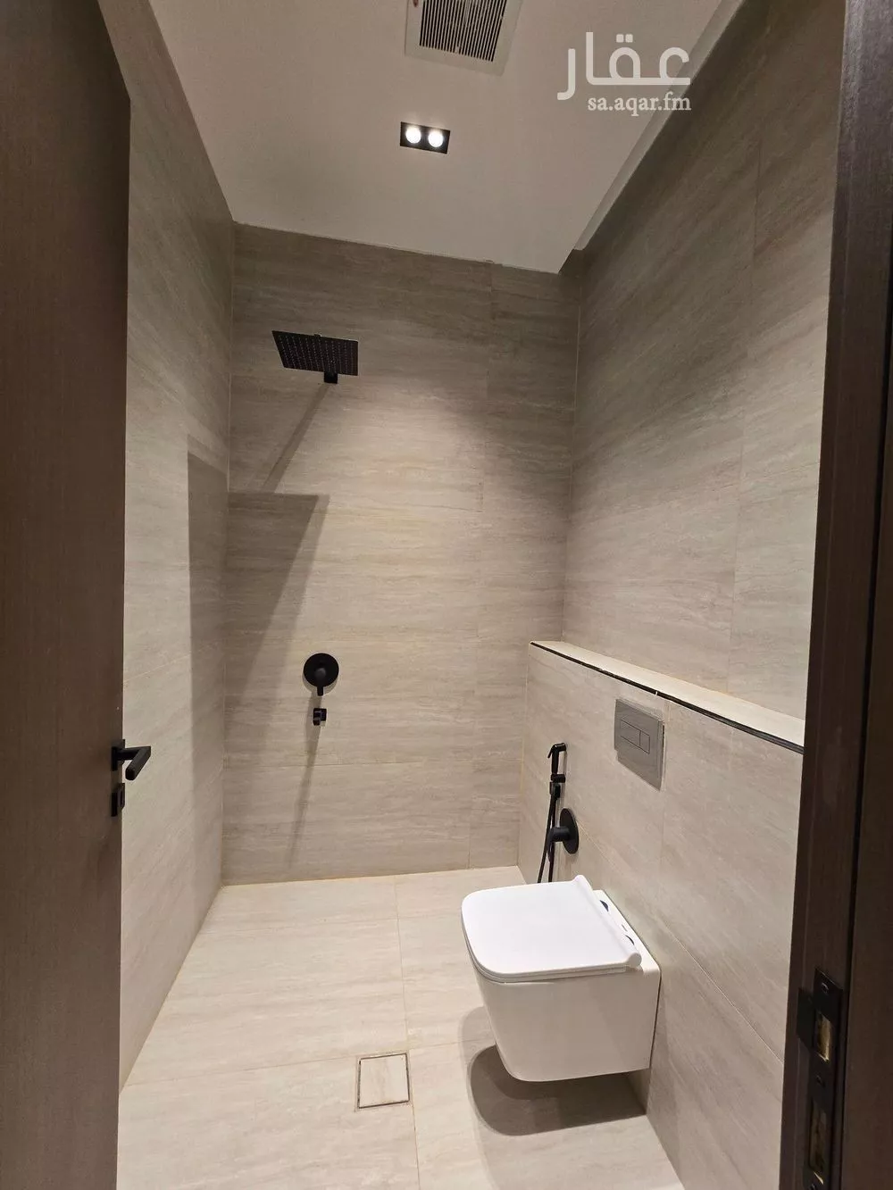 3 bedroom floor in Al Quds 13