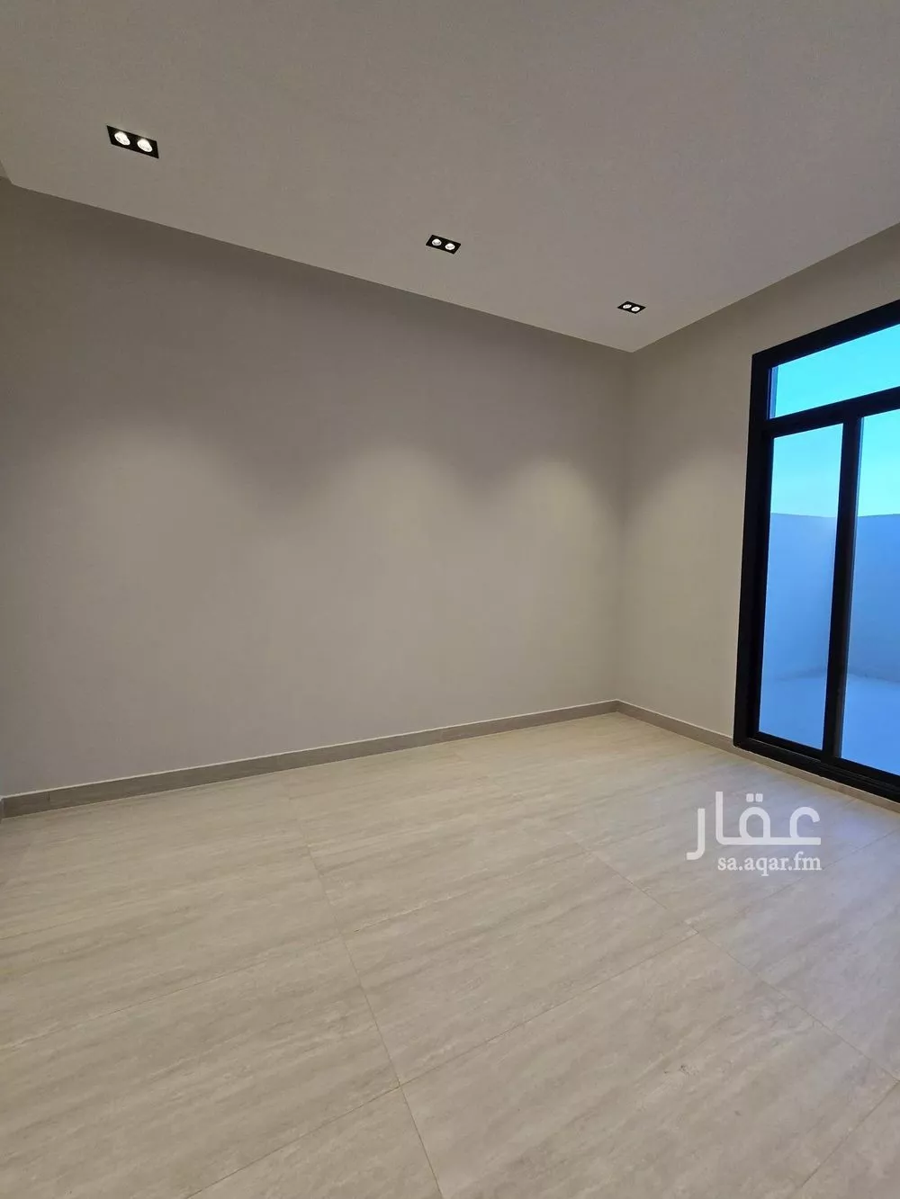 3 bedroom floor in Al Quds 8