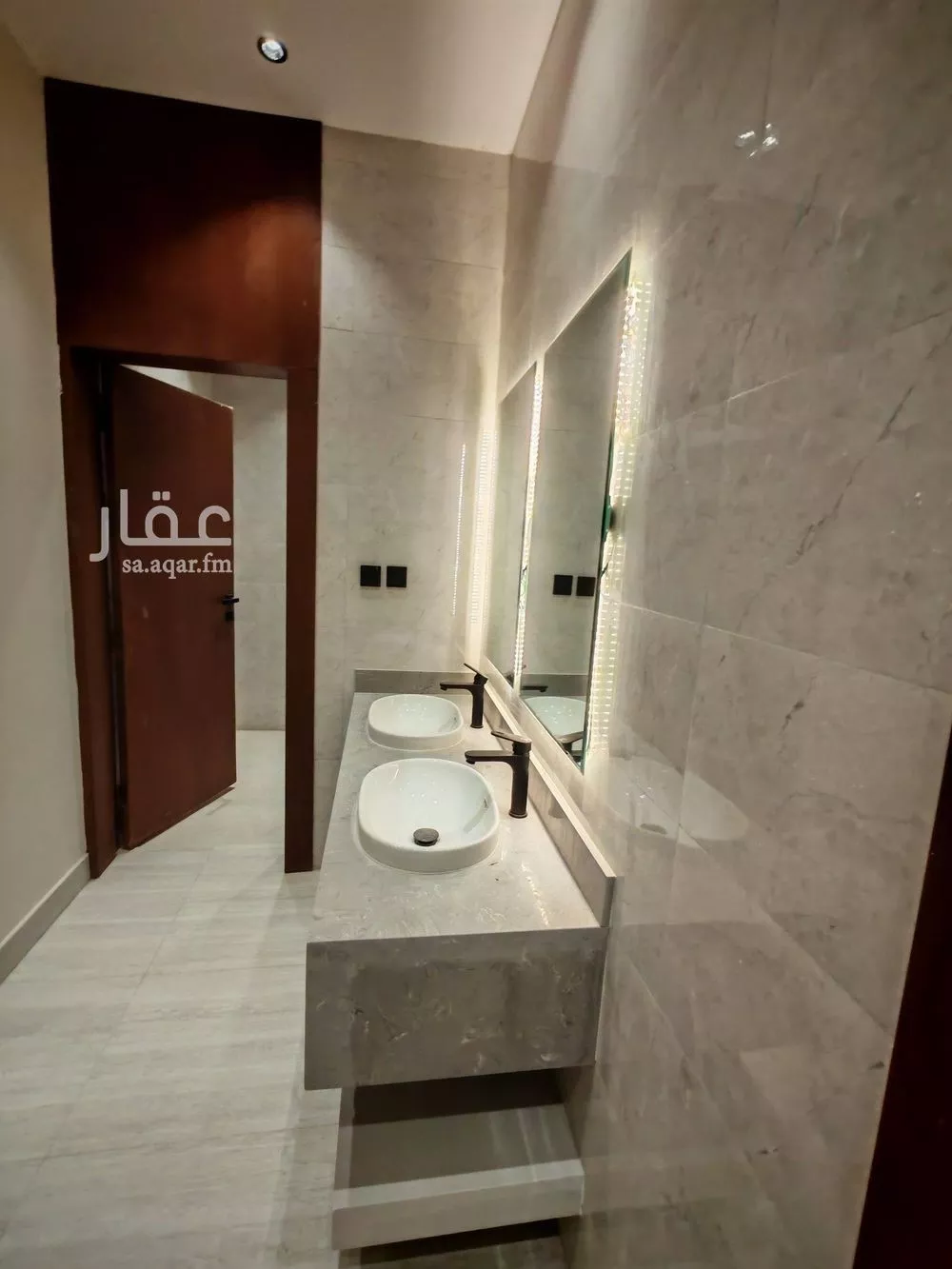 دور 6 غرف في الجنادرية 7