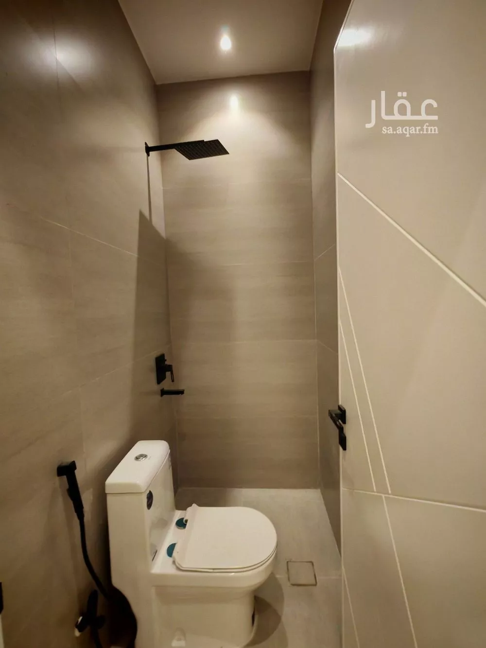 دور 4 غرف في الجنادرية 5