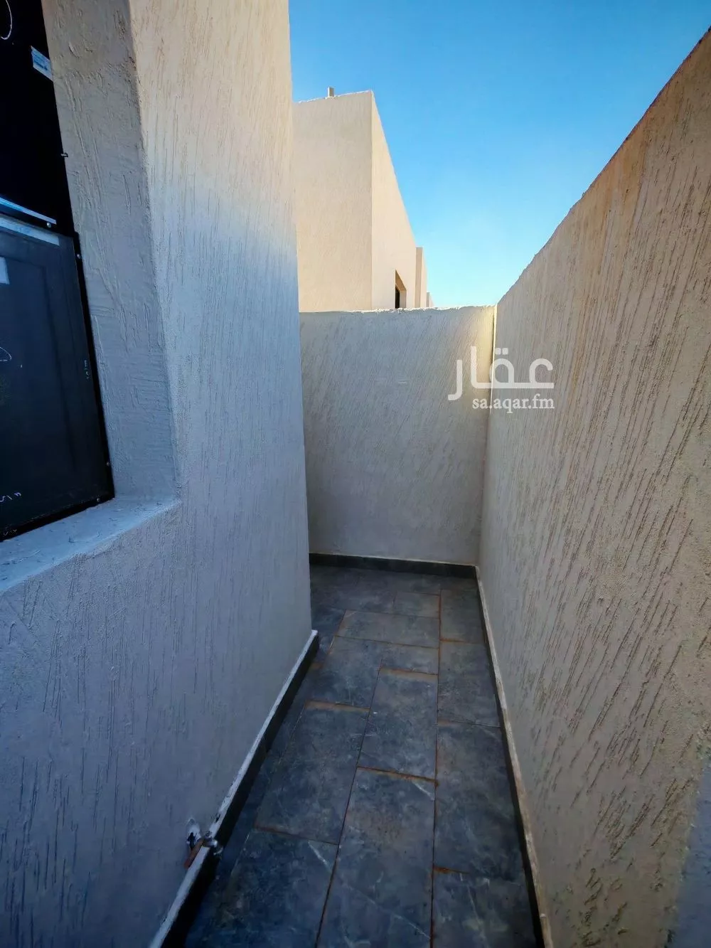 5 bedroom floor in Al Khaleej 11