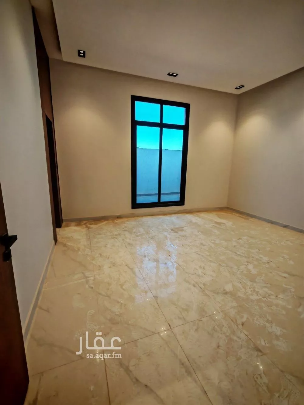 5 bedroom floor in Al Khaleej 12