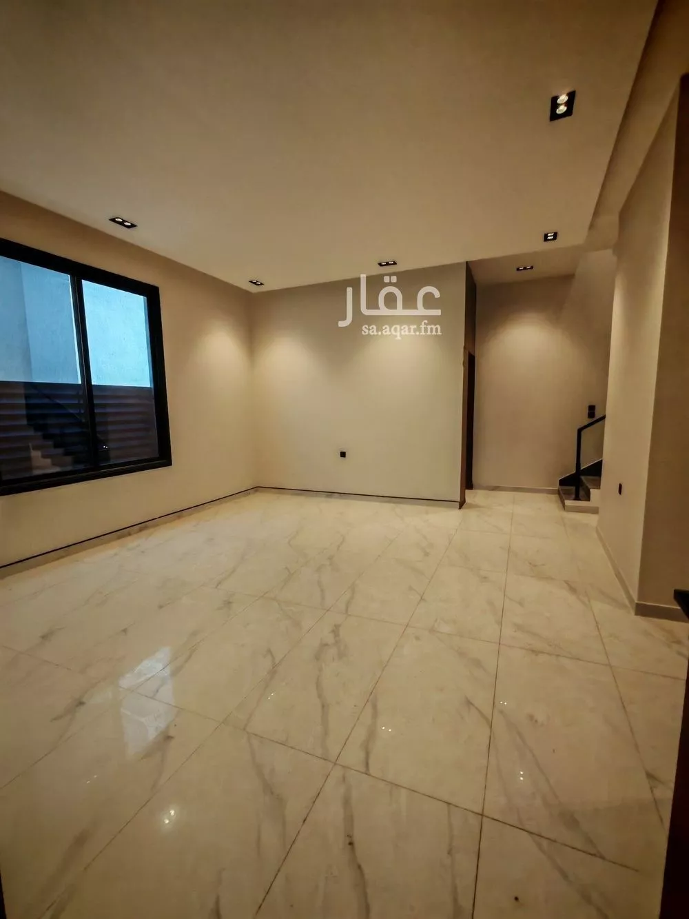 5 bedroom floor in Al Khaleej 16