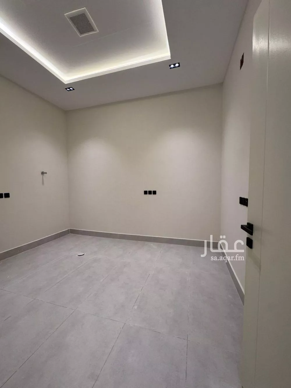 دور 3 غرف في ديراب 16