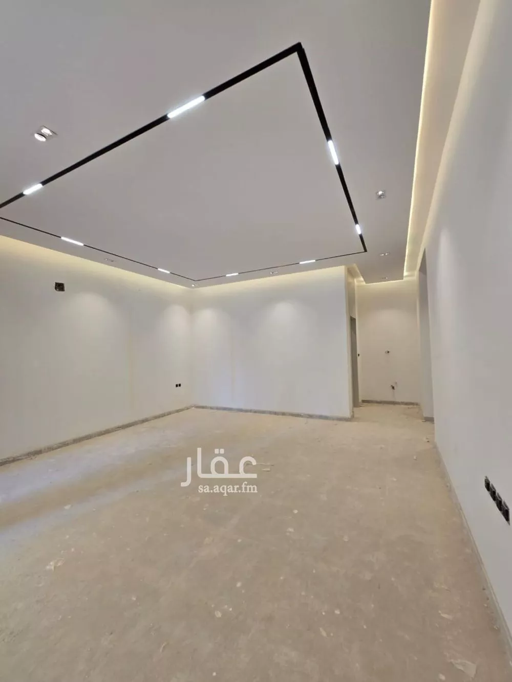 3 bedroom floor in Ash Sharq 7