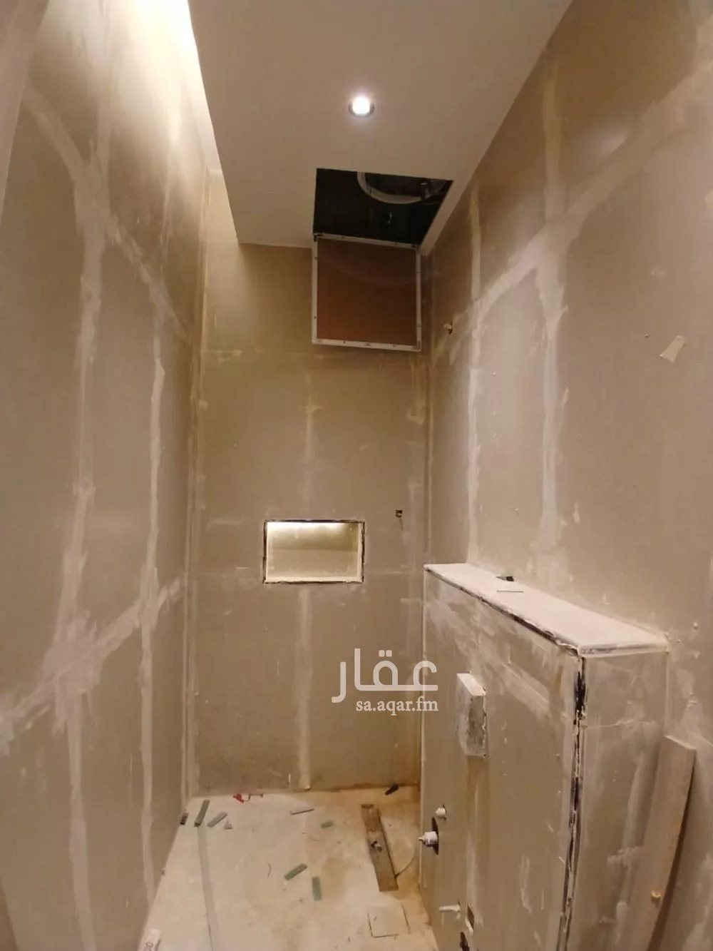 3 bedroom floor in Al Rimal 8