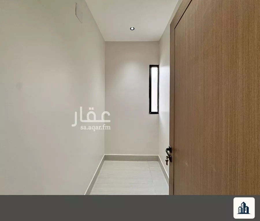 4 bedroom floor in Al Janadriyah 12