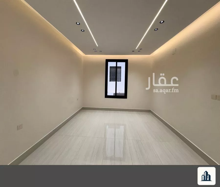 4 bedroom floor in Al Janadriyah 3